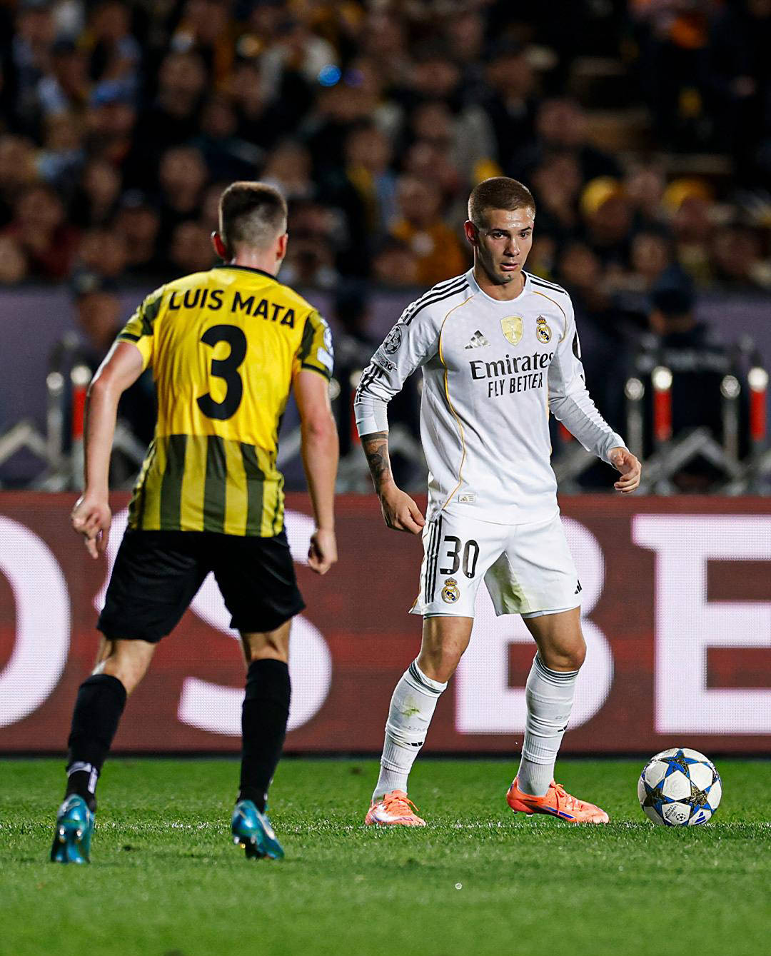 星空体育中国-关于窗口期西甲焦点战国际比赛日马赛备战欧篮联，媒体一致点评：姆巴佩在皇家马德里比赛中失利的信息