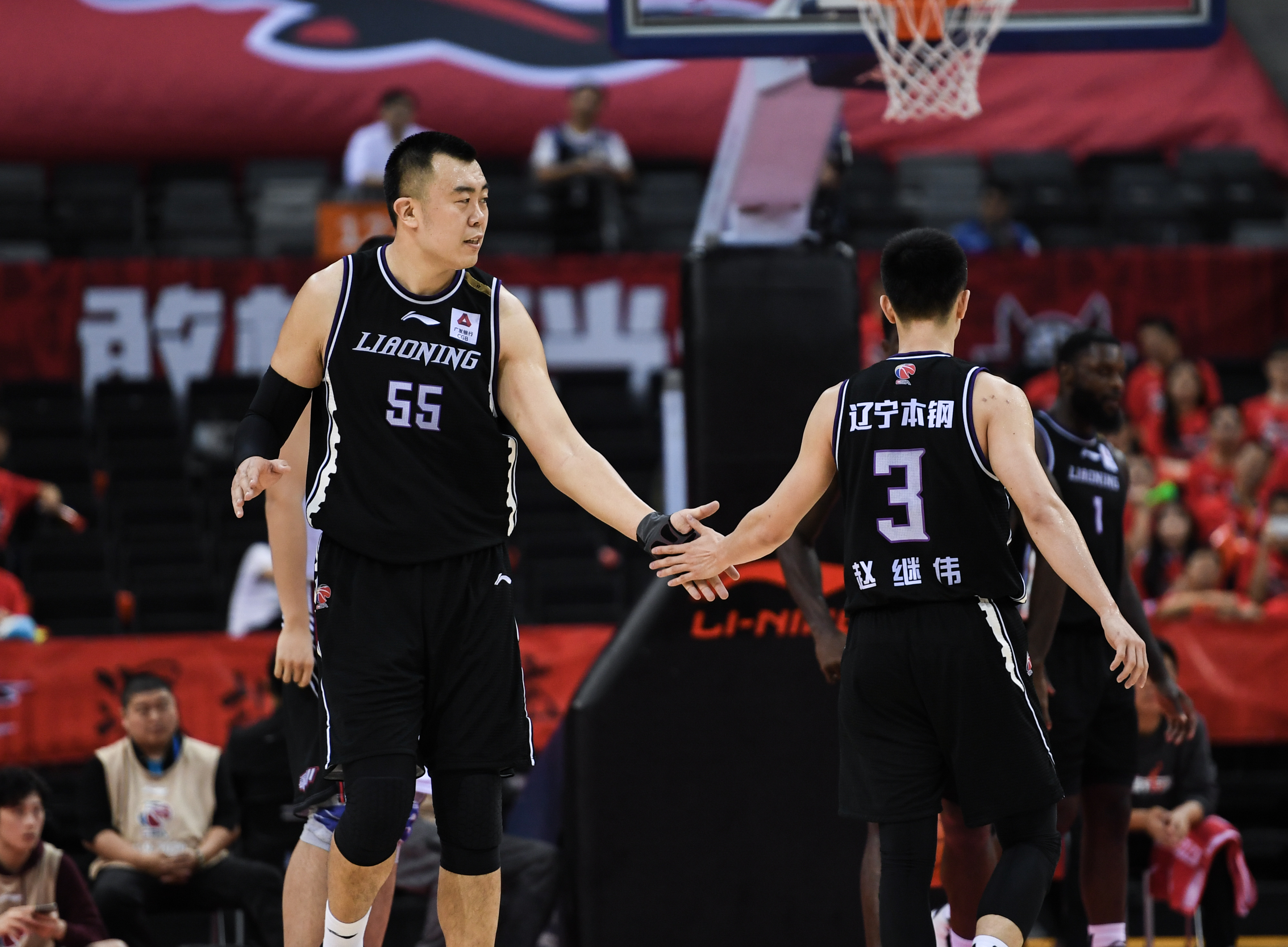 STAR SPORTS下载-包含从里昂战术微调备战意甲到山东泰山单刀错失备战国王杯，国际比赛日辽宁本钢调整名单以备全明星赛的词条