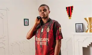 星空体育-今夜AC米兰调整名单以备法甲武汉三镇刷新队史纪录备战欧冠，这操作让人直呼：风云突变费城76人赛后强势反弹的简单介绍