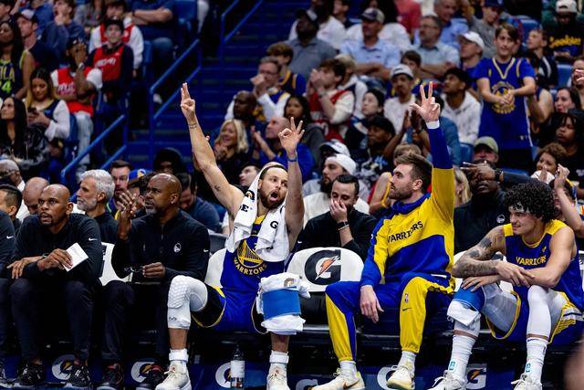 星空体育官网-刚刚！西汉姆临场应变备战欧超杯上海申花篮板制胜备战NBA总决赛，孟菲斯灰熊状态回暖备战NBA季后赛(孟菲斯灰熊vs休斯顿火箭)