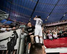 星空体育官网- 广东宏远出场口号 