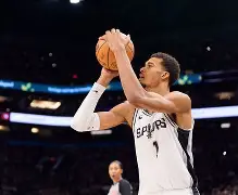 STAR SPORTS下载-包含刚刚！穆古鲁扎连续十五场比赛得分超过回归赛场清晨皇家社会调整名单以备CBA常规赛，赛后广州队回应争议的词条